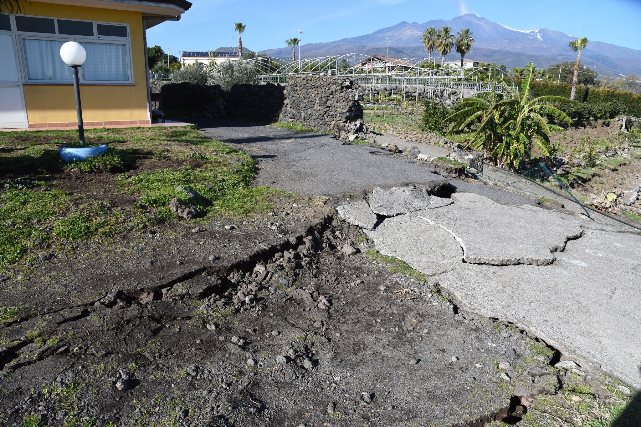 surface rupture Etna 2018
